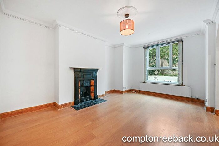 2 Bedroom Flat To Rent In Lanhill Road, Maida Vale ., W9