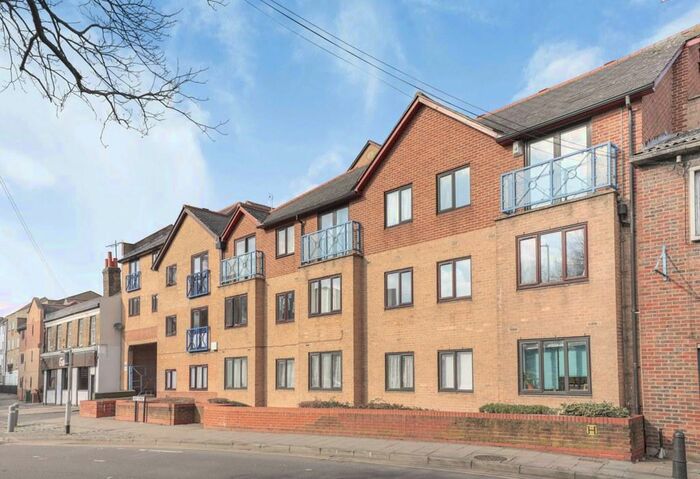 1 Bedroom Apartment To Rent In Marriotts Wharf, Gravesend, Kent, DA11