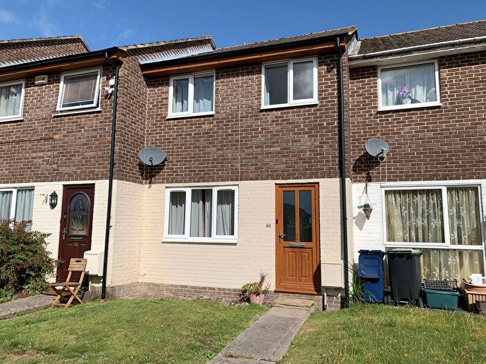 3 Bedroom Terraced House To Rent In Maple Way, Gillingham, SP8