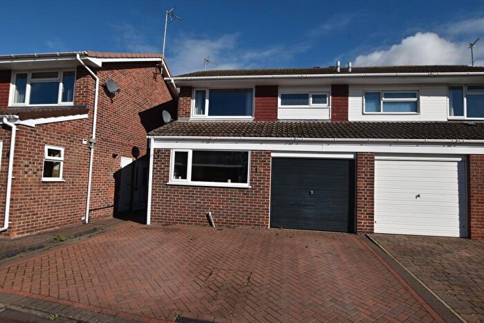 3 Bedroom Semi-Detached House For Sale In Charnwood Fields, Sutton Bonington, LE12