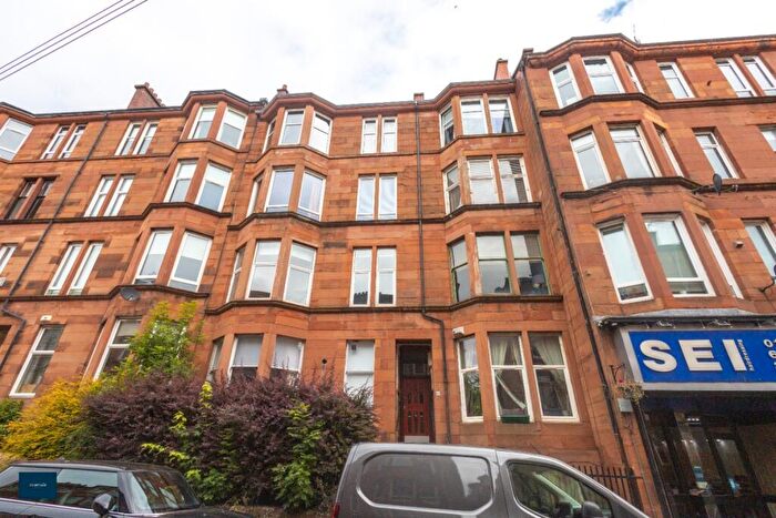 1 Bedroom Flat To Rent In Flat /, Trefoil Avenue, Shawlands, G41