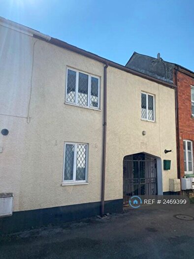 3 Bedroom Terraced House To Rent In Jarmans Court, Cullompton, EX15