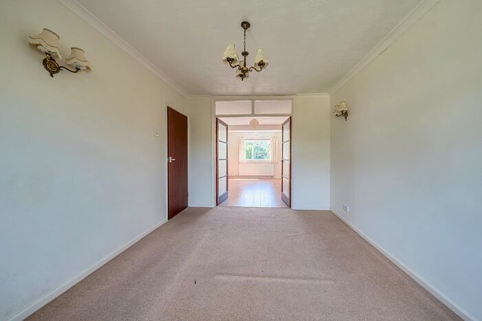 2 Bedroom Semi-Detached Bungalow For Sale In Station Road, Flitwick, MK45