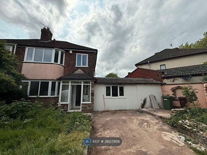 3 Bedroom Semi-Detached House To Rent In Cannock Road, Wolverhampton, WV10