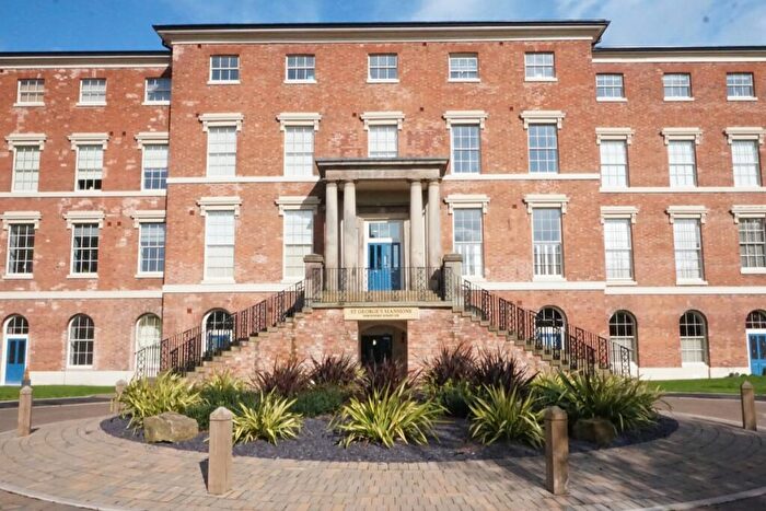 2 Bedroom Flat To Rent In St. Georges Parkways, Stafford, Staffordshire, ST16