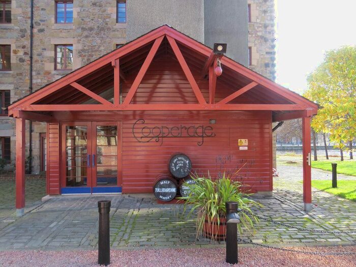 1 Bedroom Flat To Rent In The Cooperage, Commercial Wharf, Edinburgh, EH6