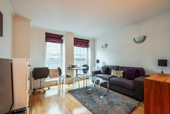 1 Bedroom Flat To Rent In High Holborn, London, WC1V