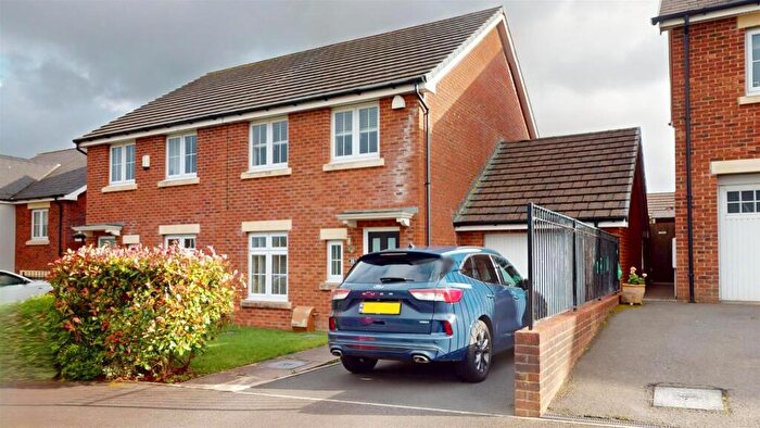 3 Bedroom Semi-Detached House For Sale In Bryn Celyn, Llanharry, Pontyclun, CF72