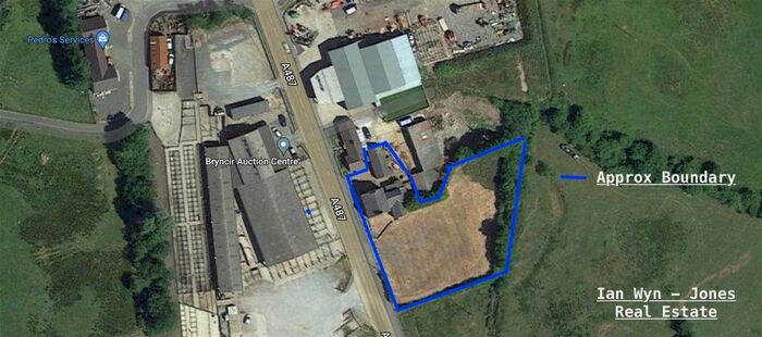 4 Bedroom Detached House For Sale In Bro Pedr Fardd, Garndolbenmaen, LL51