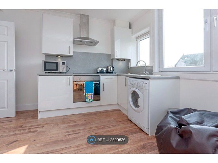 1 Bedroom Flat To Rent In Ashvale Place, Aberdeen, AB10