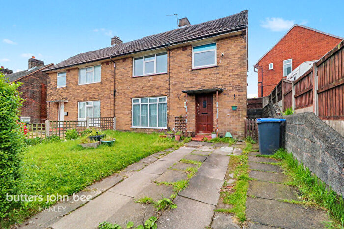 3 Bedroom Semi-Detached House To Rent In Woodland Street, Stoke-on-trent, ST8