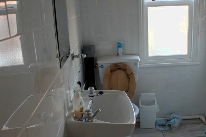 6 Bedroom Terraced House To Rent In Balfour Road, Nottingham, NG7