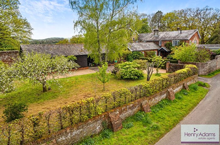 5 Bedroom Property For Sale In Nyewood, Petersfield, GU31