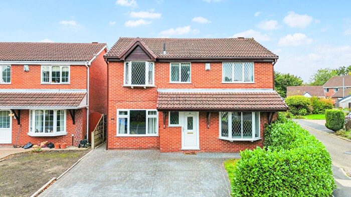 5 Bedroom Detached House For Sale In Oban Grove, Fearnhead, WA2
