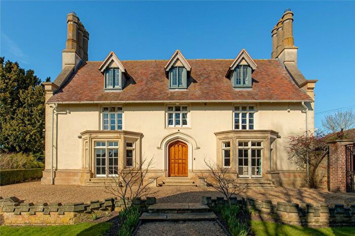 6 Bedroom Detached House For Sale In High Street, Witcham, Ely, Cambridgeshire, CB6