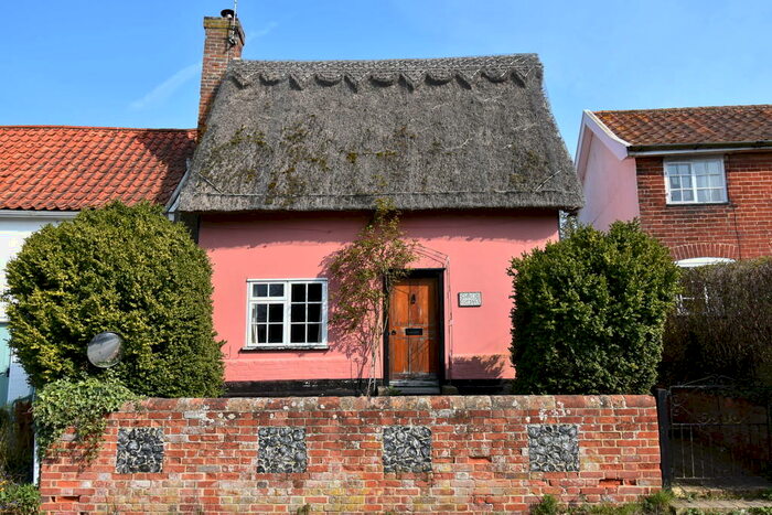 2 Bedroom Cottage For Sale In The Street, Cretingham, IP13