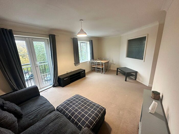 2 Bedroom Flat To Rent In Heol Llinos, Cardiff, CF14