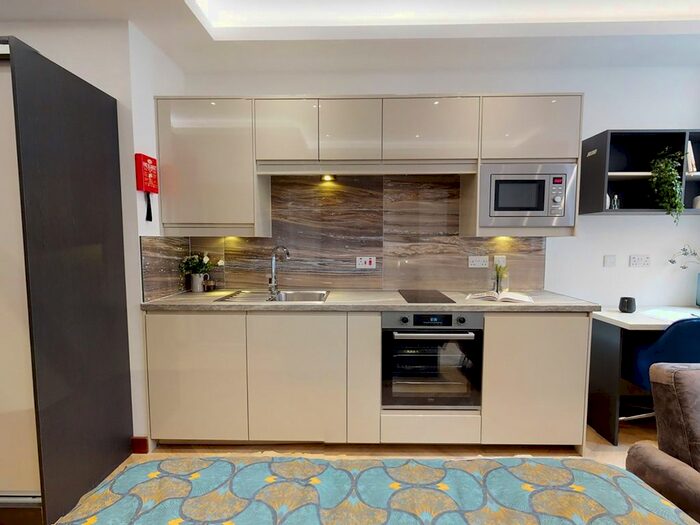 Studio To Rent In Apt, Live Oasis Piccadilly #, M1