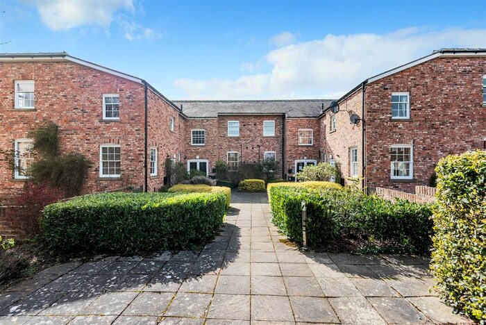 2 Bedroom Flat To Rent In Bellingham Close, Thirsk, North Yorkshire, YO7