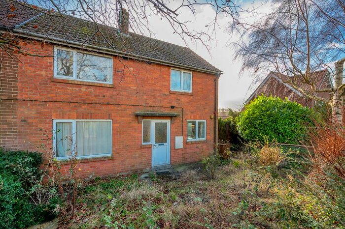 3 Bedroom Semi-Detached House For Sale In Grindalythe, Malton, YO17