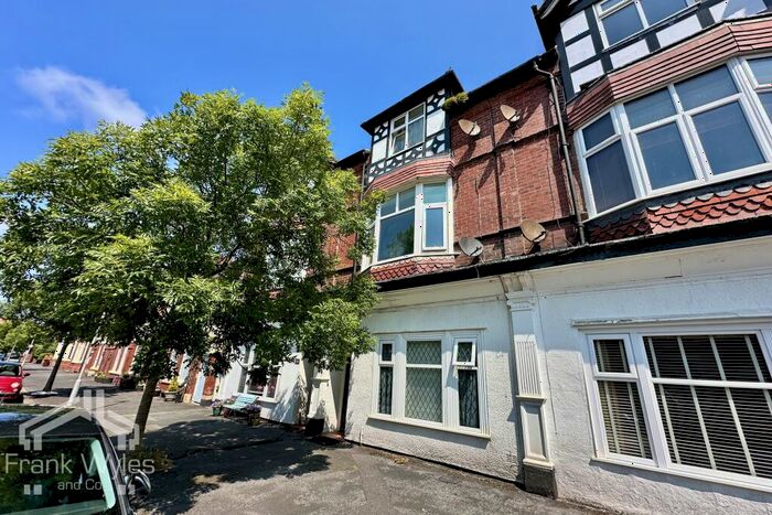 2 Bedroom Apartment To Rent In Pollux Gate, Lytham St. Annes, FY8