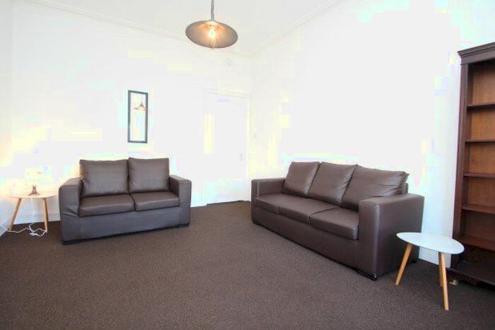 1 Bedroom Flat To Rent In Main Street, Glasgow G72