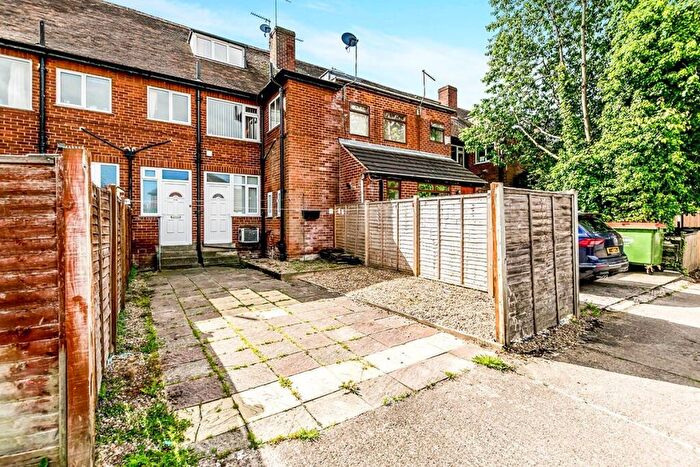 3 Bedroom Apartment To Rent In Pendas Way, Leeds, West Yorkshire, LS15