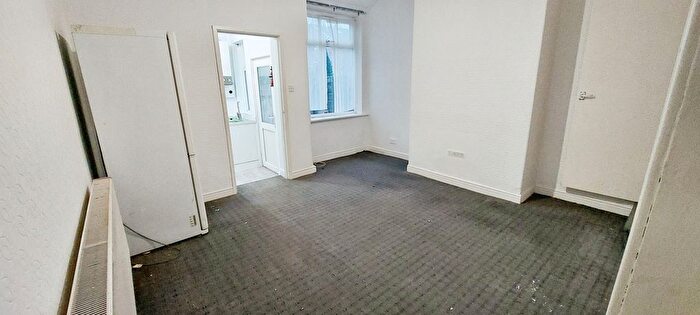 3 Bedroom Terraced House To Rent In Dorset Road, Levenshulme, Manchester, M19