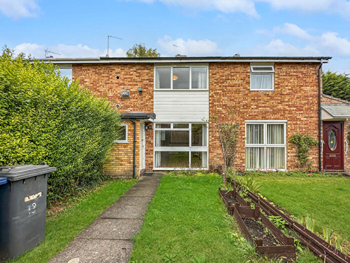 2 Bedroom Terraced House To Rent In Quainton Close Cambridge, CB5
