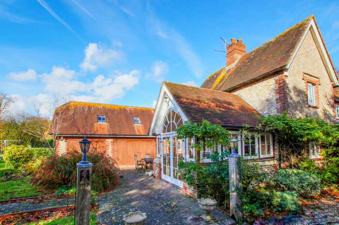 3 Bedroom Semi-Detached House To Rent In Strettington, Chichester, West Sussex, PO18