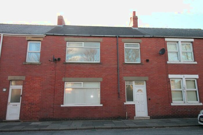 3 Bedroom Terraced House To Rent In Milburn Road, Ashington, Northumberland, NE63