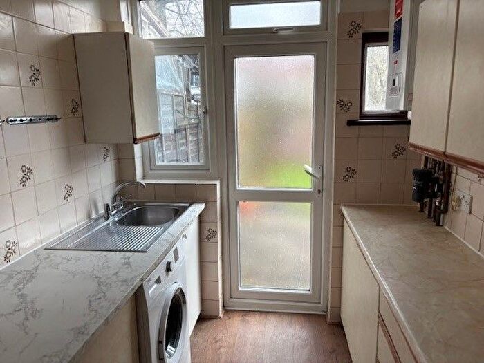 3 Bedroom Terraced House To Rent In Whitton Avenue East, Greenford, UB6