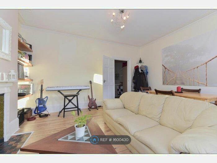 1 Bedroom Flat To Rent In Cricklewood, London, NW2