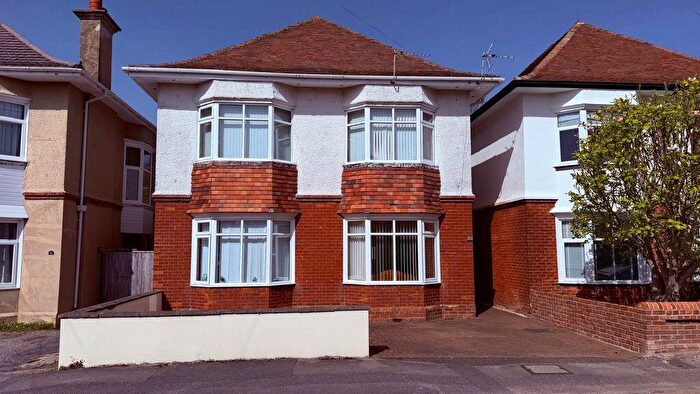 7 Bedroom Detached House For Sale In Chatsworth Road, Bournemouth, BH8