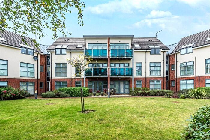 1 Bedroom Apartment For Sale In Charter Court, Winchester Road, Romsey, Hampshire, SO51