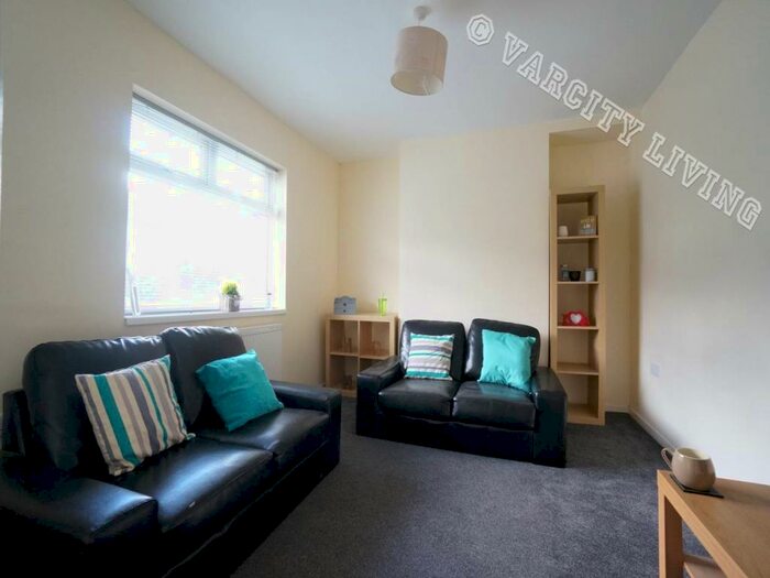 5 Bedroom House To Rent In Lon Ogwen, Bangor, Gwynedd, LL57