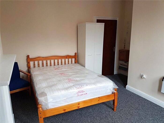 Apartment To Rent In Stanmore Road, Birmingham, B16