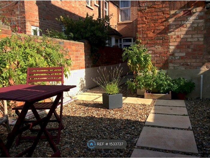 2 Bedroom Flat To Rent In Stanley St, Bedfordshire, MK41