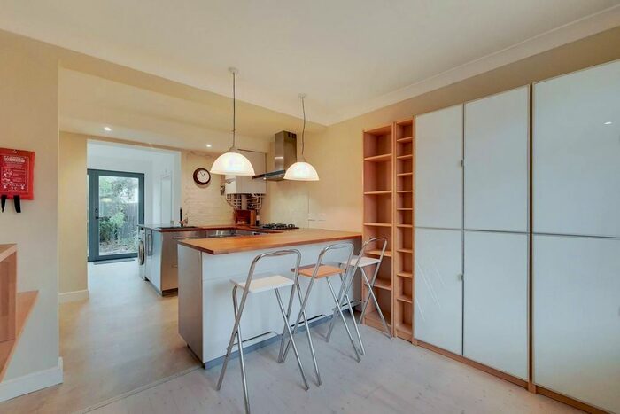 4 Bedroom Semi-Detached House To Rent In Pelham Avenue, Barking, IG11