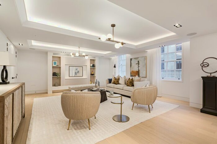 3 Bedroom Flat For Sale In Bolsover Street, Fitzrovia, W1W