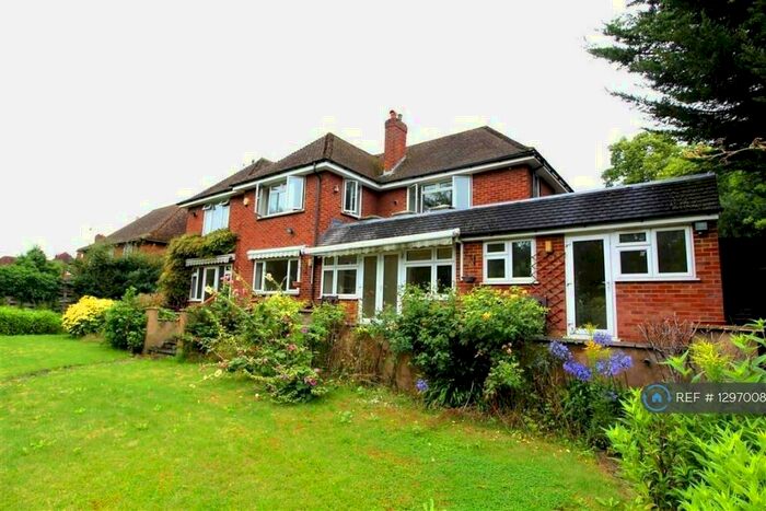 3 Bedroom Detached House To Rent In Bath Road, Taplow, Maidenhead, SL6