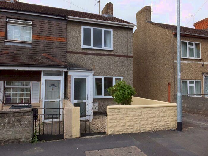 2 Bedroom House To Rent In Cheney Manor Road, Cheney Manor, SN2