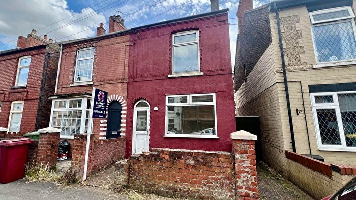 2 Bedroom Semi-Detached House For Sale In North Parade, Ashby, DN16
