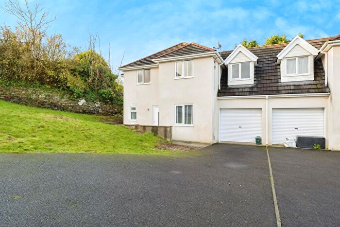 4 Bedroom Detached House For Sale In Alltiago Road, Pontarddulais, Swansea, SA4