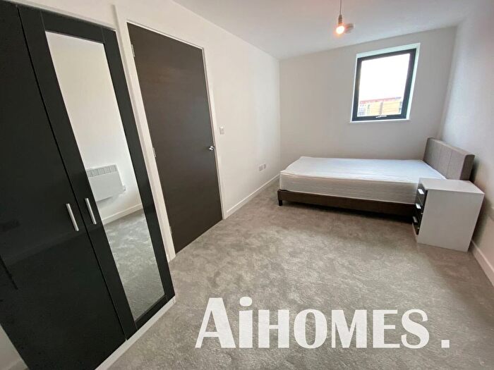 1 Bedroom Flat To Rent In Woden Street, Salford, M5
