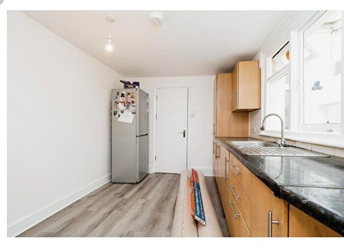 4 Bedroom Terraced House To Rent In Leonard Road, Maryland/Forest Gate, E7