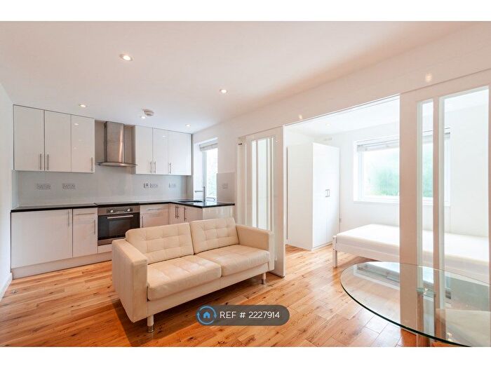 1 Bedroom Flat To Rent In Southerton Road, London, W6