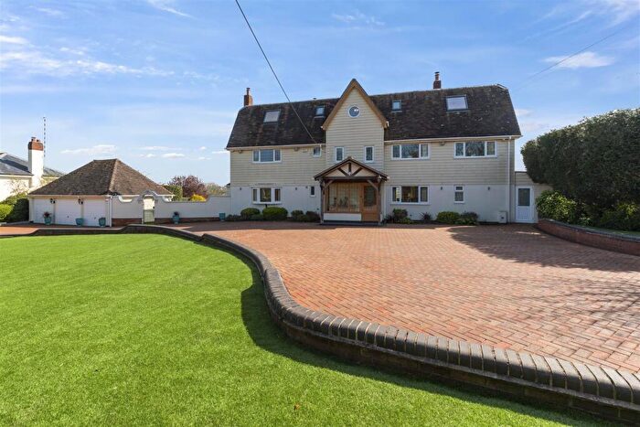 7 Bedroom Detached House For Sale In Windy Ridge, Wootton Wawen, B95