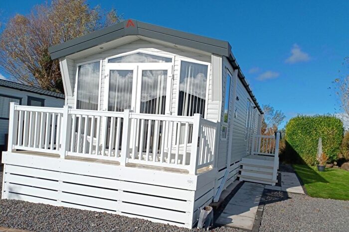 2 Bedroom Caravan For Sale In Two Bed Atlas Status, Poulton Plaiz Leisure Park, Garstang Rd W, Poulton-le-Fylde, Lancashire, FY6