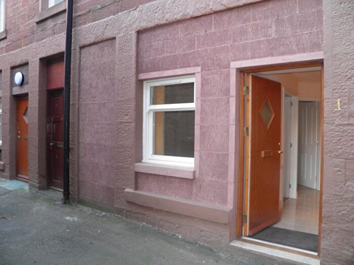 2 Bedroom Flat To Rent In Ogilvy's Close, Kirriemuir, Kirriemuir, Angus, DD8